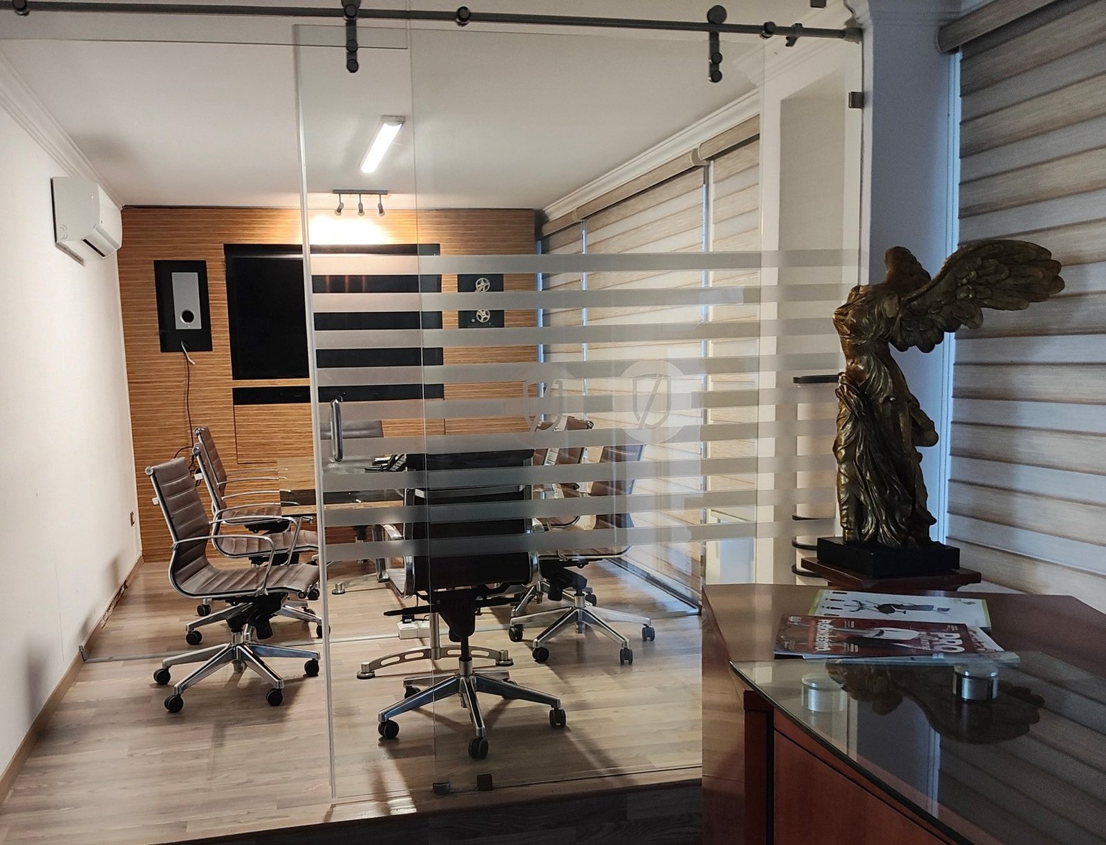 Sala de juntas del despacho Ríos Zúñiga & Cía. en Querétaro